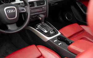 Image 16/33 of Audi A5 2.0 TFSI (2010)
