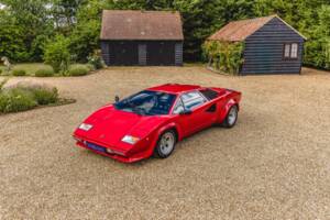 Image 2/11 of Lamborghini Countach LP 5000 S QV (1987)