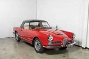 Bild 11/77 von Alfa Romeo 2000 Spider (1961)