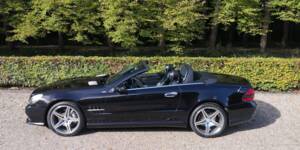 Image 8/45 of Mercedes-Benz SL 350 (2010)