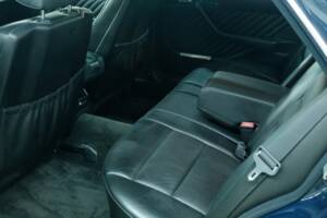 Bild 33/50 von Mercedes-Benz 500 SEL (1990)