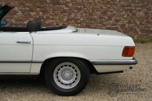 Afbeelding 43/50 van Mercedes-Benz 280 SL (1981)