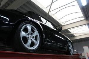 Obraz 11/50 pojazdu Porsche 911 Carrera 2 (1991)