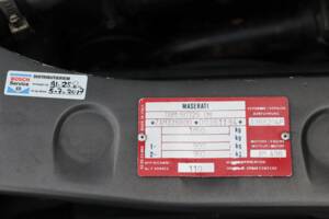 Bild 43/50 von Maserati Ghibli 2.0 (1995)