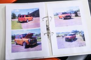 Image 41/50 of Mini Estate (1980)