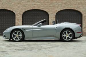 Bild 6/50 von Ferrari California T (2014)