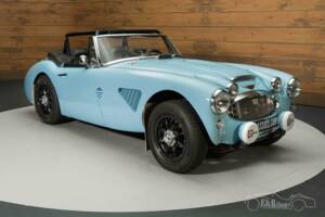 Image 4/19 of Austin-Healey 3000 Mk II (BJ7) (1964)
