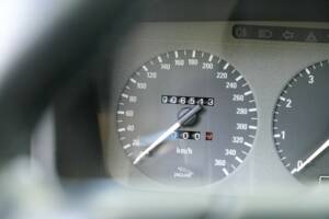 Bild 23/50 von Jaguar XJ 220 (1993)