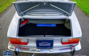 Bild 58/62 von Alfa Romeo 2000 GT Veloce (1974)