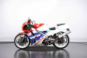Immagine 1/45 di Honda VFR 400 R (1992)