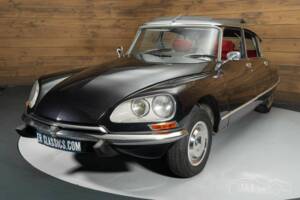 Imagen 3/19 de Citroën DS 20 (1973)