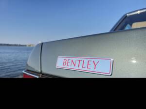 Image 12/33 of Bentley Turbo R lang (1992)