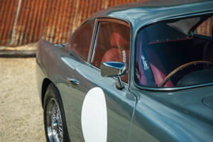Image 13/39 de Aston Martin DB 4 (1962)