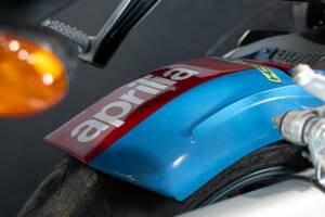 Image 29/50 de Aprilia DUMMY (2002)