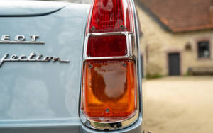 Image 37/88 of Peugeot 404 Coupé (1968)