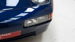 Image 13/15 of Porsche 928 S4 (1990)