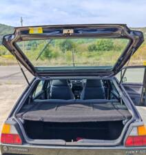 Bild 31/42 von Volkswagen Golf II GTi 16V 1.8 (1986)