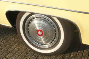 Image 23/56 of Cadillac Coupe DeVille (1977)