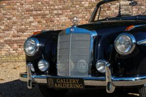 Imagen 31/50 de Mercedes-Benz 220 S Cabriolet (1956)