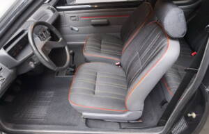 Imagen 11/28 de Peugeot 205 GTi 1.9 (1991)