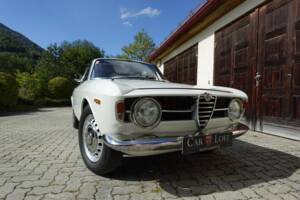 Bild 67/67 von Alfa Romeo Giulia 1300 GT Junior (1968)