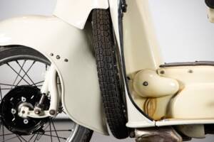 Image 26/50 of Moto Guzzi Galletto (1962)