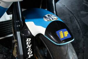 Image 33/50 de Aprilia DUMMY (2002)