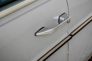 Afbeelding 26/50 van Mercedes-Benz 240 D (1976)