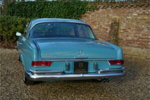 Bild 20/50 von Mercedes-Benz 250 SE (1967)