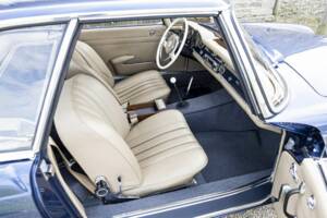 Image 39/44 de Mercedes-Benz 230 SL (1966)