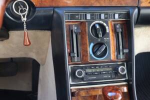 Image 40/57 de Mercedes-Benz 450 SEL 6,9 (1977)