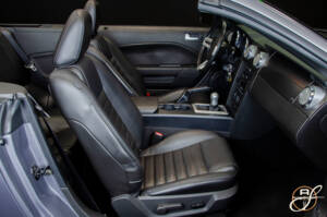 Bild 13/27 von Ford Mustang GT (2005)