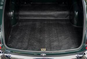 Image 30/31 of Jaguar 340 (1968)