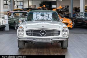 Image 7/15 of Mercedes-Benz 280 SL (1969)