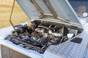 Afbeelding 9/17 van Land Rover 110 (1998)