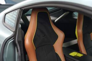 Bild 17/50 von Aston Martin V12 Vantage AMR (2017)