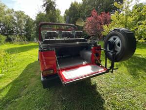 Image 7/25 de Mercedes-Benz 300 GD (SWB) (1987)