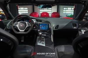 Image 15/23 of Chevrolet Corvette Stingray (2019)