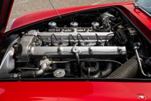Bild 24/42 von Aston Martin DB 4 Vantage (1963)