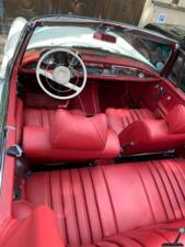 Image 41/77 of Mercedes-Benz 250 SE (1966)