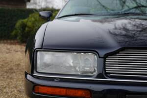 Image 21/50 of Aston Martin Virage Volante (1994)