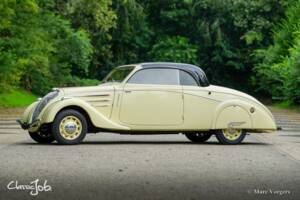 Image 31/47 of Peugeot 402 Eclipse (1935)