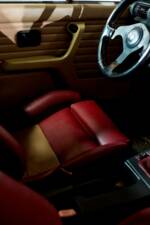 Image 32/45 of BMW 320i (1990)
