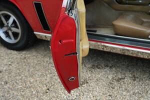 Image 22/50 of Jensen Interceptor MK III (1976)