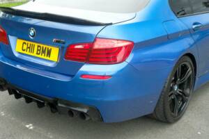 Image 28/50 of BMW M5 (2014)