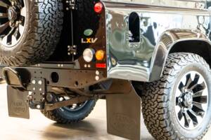 Bild 12/30 von Land Rover Defender 110 (2013)