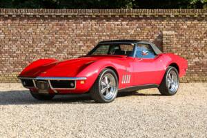 Image 10/50 of Chevrolet Corvette Stingray (1969)