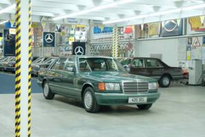Bild 40/50 von Mercedes-Benz 420 SEL (1990)
