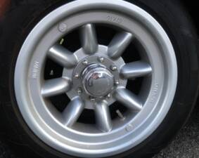 Immagine 15/29 di MG MGC (1969)