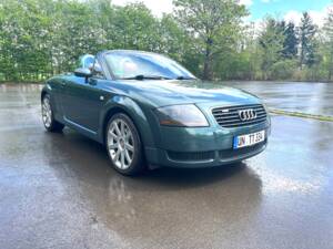 Bild 8/23 von Audi TT 1.8 T (2001)